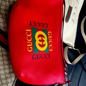Gucci bag vintage look half moon authentic
